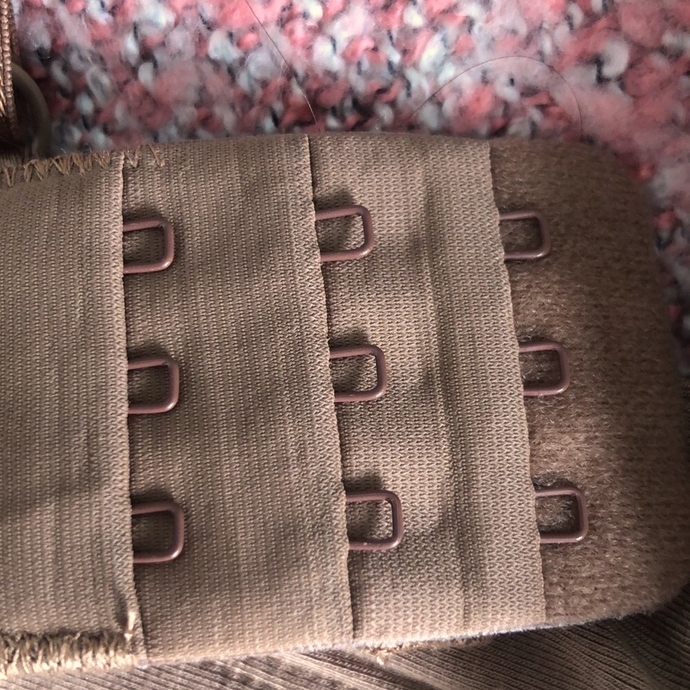 BAMBOO NWOT VINTAGE LOW CUT BRA - Picture 7 of 14